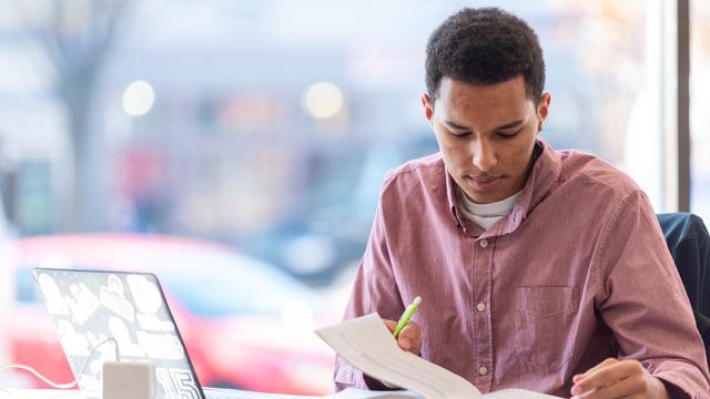 WHAT IS BUSINESS COMMUNICATION CLASS IN COLLEGE visual data 6